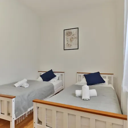 Studio Suite Mit Service Wie Im Hotel Göppingen Esterno foto